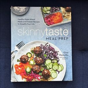 Meal Prep Cookbook by Gina Homolka